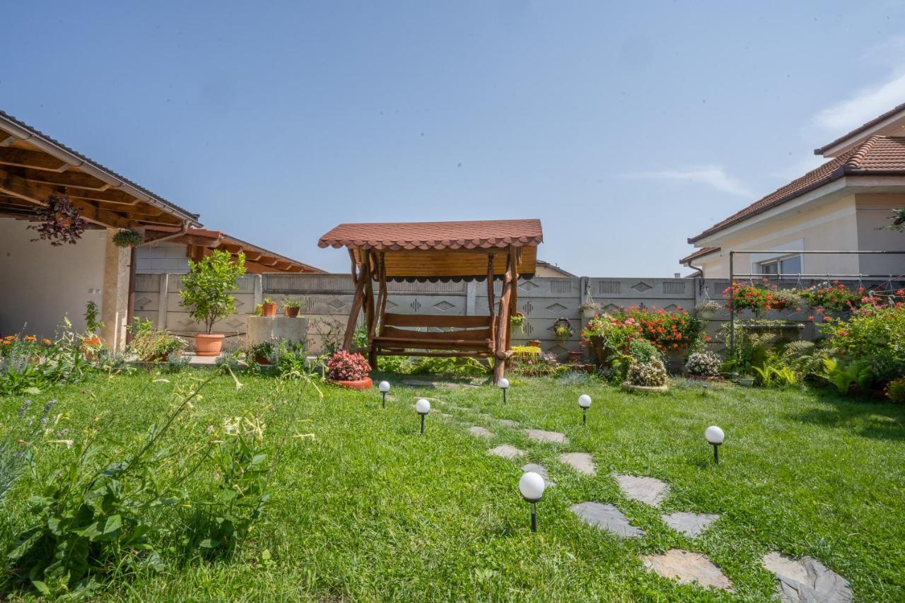 Doi Bujori Apartment Alba Iulia Exterior photo