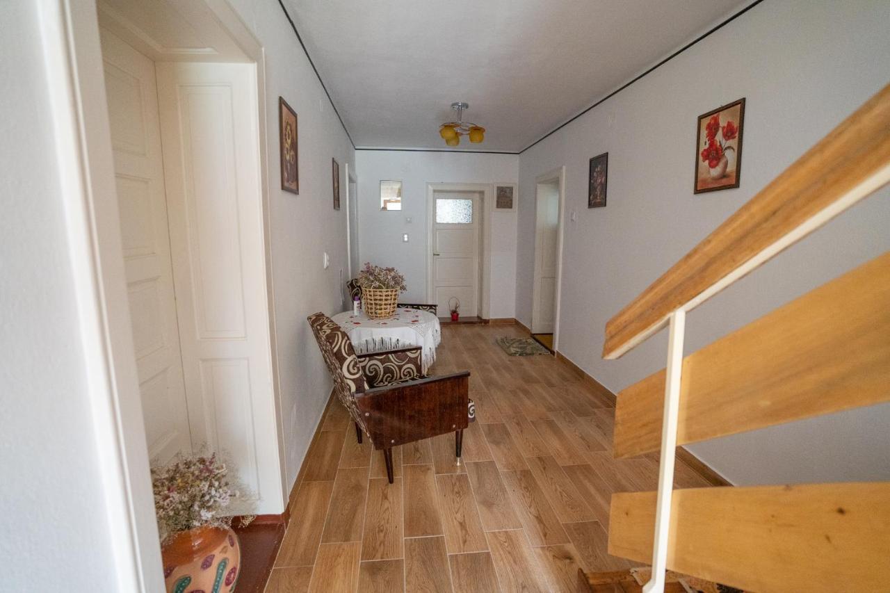 Doi Bujori Apartment Alba Iulia Exterior photo